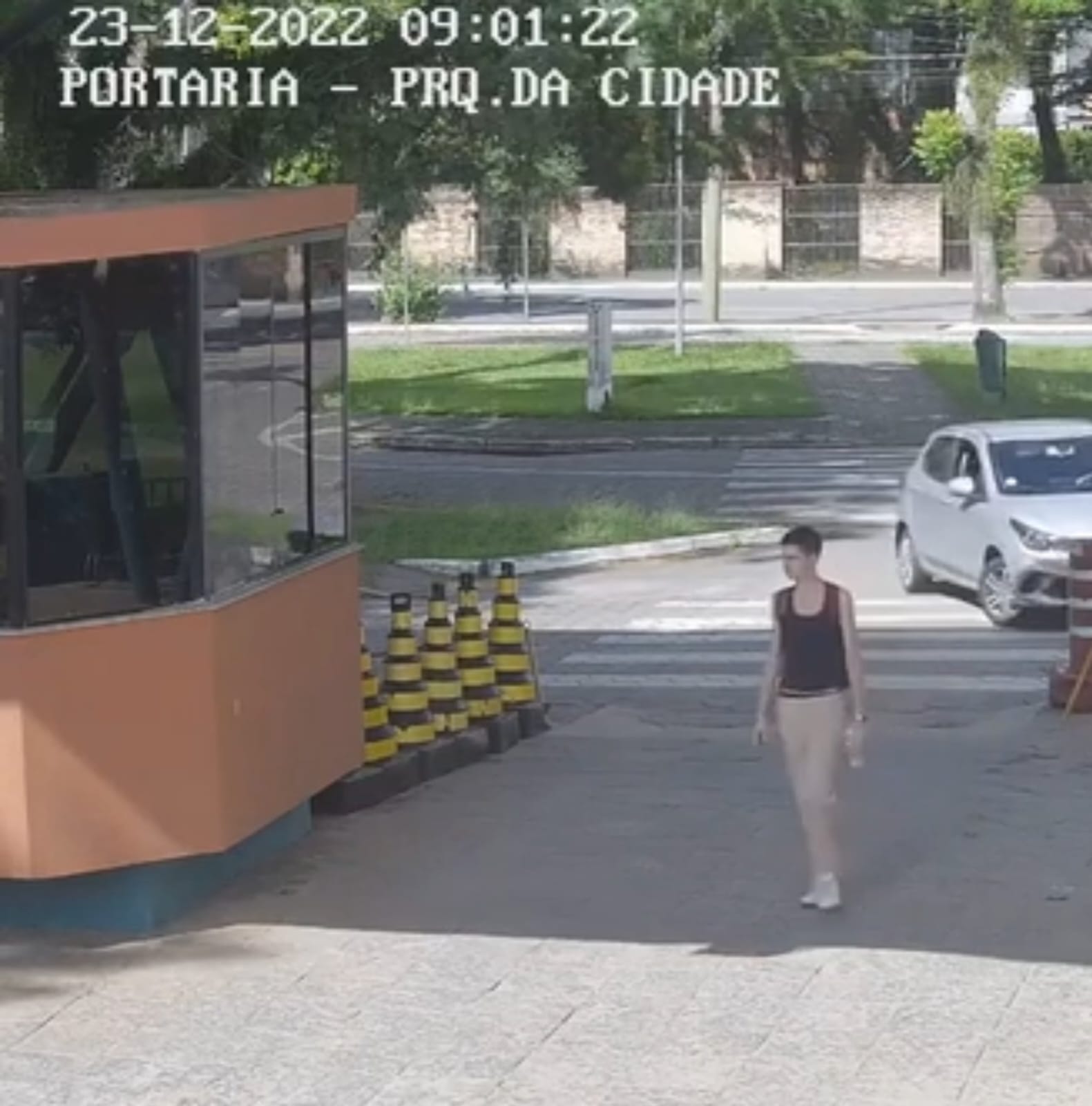 VÍDEO Polícia Civil divulga as últimas imagens de jovem desaparecido